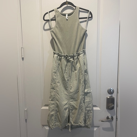 Daily Practice by Anthropologie Moss Tank Twofer Cargo Midi Dress M - Picture 2 of 8